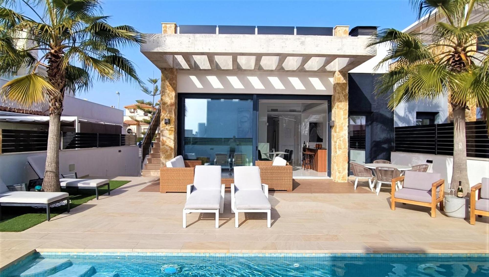 Villa Pmt12 -luxurious With Private Pool *